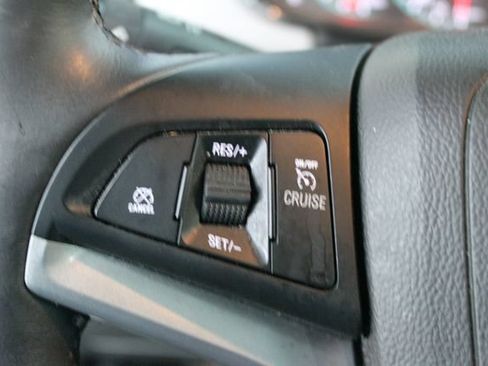 Used 2017 Chevrolet Trax LT w/ Sun & Sound Package FWD image 15