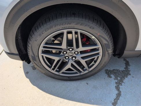New 2026 Ford Explorer ST-Line RWD image 18