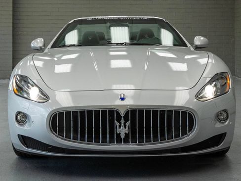 Used 2013 Maserati GranTurismo Convertible RWD image 5