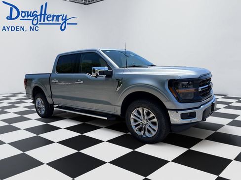New 2026 Ford F150 XLT w/ Equipment Group 302A MID AWD/4WD image 7