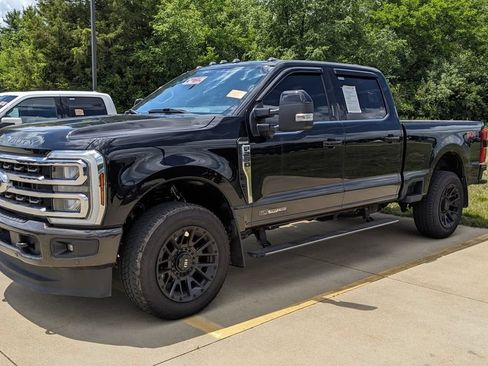 Used 2024 Ford F250 King Ranch AWD/4WD image 7