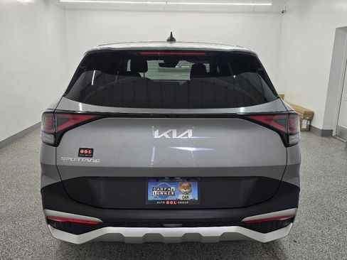 Used 2023 Kia Sportage LX FWD image 6