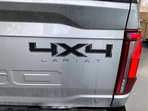 Used 2025 Ford F150 Lariat w/ Equipment Group 501A Mid image 28