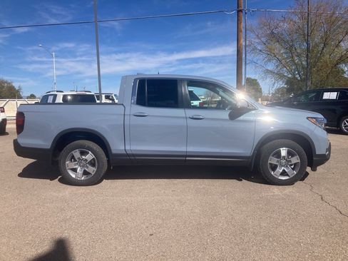 Used 2025 Honda Ridgeline RTL image 6