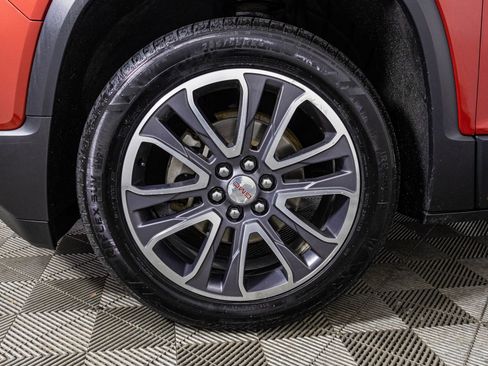 Used 2019 GMC Acadia SLT image 52