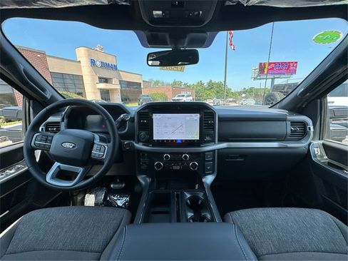 New 2025 Ford F150 XLT w/ Equipment Group 302A MID image 24