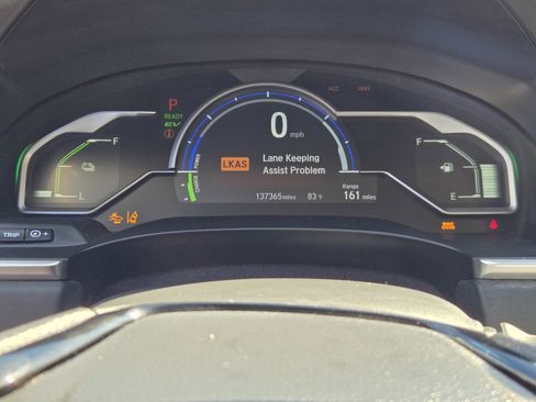 Used 2018 Honda Clarity Plug-In Hybrid image 22