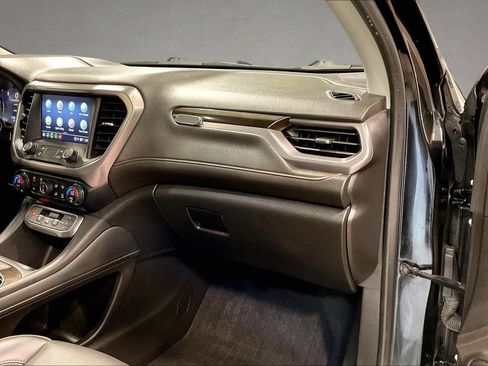 Used 2022 GMC Acadia AT4 w/ Technology Package AWD/4WD image 28