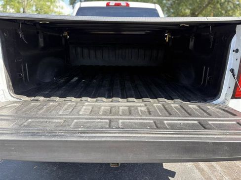 Used 2018 Chevrolet Silverado 1500 Custom w/ Custom Value Package AWD/4WD image 16