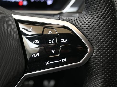 Certified 2024 Volkswagen Tiguan SE R-Line image 27