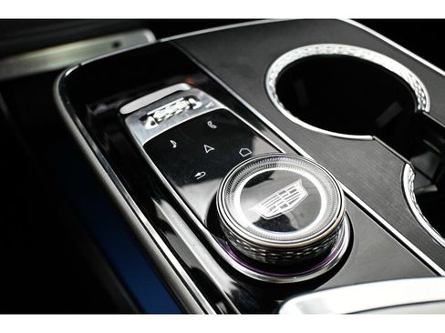 Used 2024 Cadillac Lyriq Luxury RWD image 44