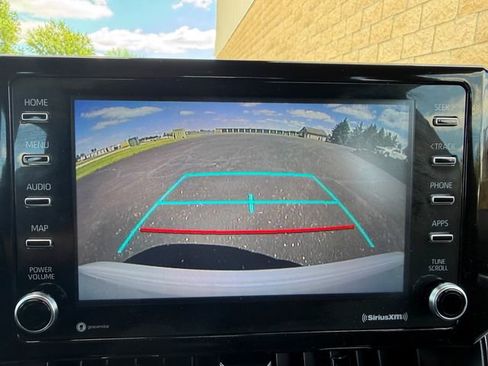Used 2021 Toyota Corolla SE w/ Carpet Mat Package (TMS) FWD image 8