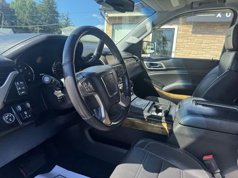 Used 2016 GMC Yukon Denali w/ Open Road Package AWD/4WD image 6