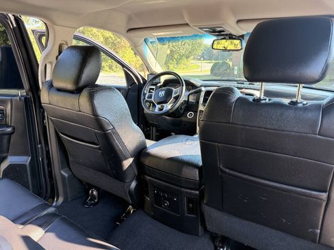 Used 2016 RAM 2500 Laramie w/ Sport Appearance Group AWD/4WD image 20