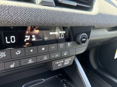 New 2026 Subaru Outback Limited AWD/4WD image 33