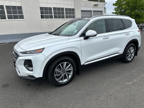 Used 2020 Hyundai Santa Fe SEL w/ Convenience + Premium Package AWD/4WD image 2