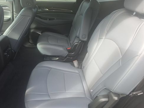 Certified 2023 Buick Enclave Essence FWD image 19