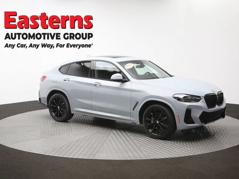 Used 2023 BMW X4 xDrive30i w/ M Sport Package AWD/4WD image 50