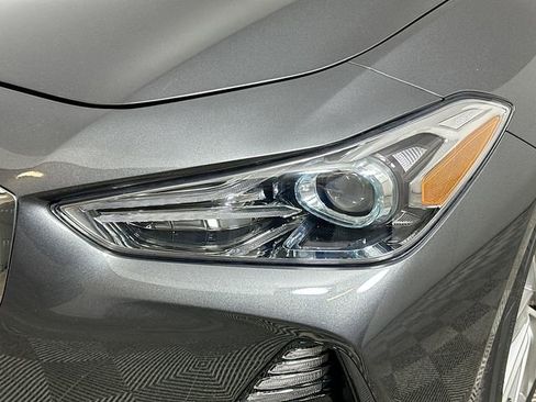 Used 2021 Genesis G70 2.0T image 24