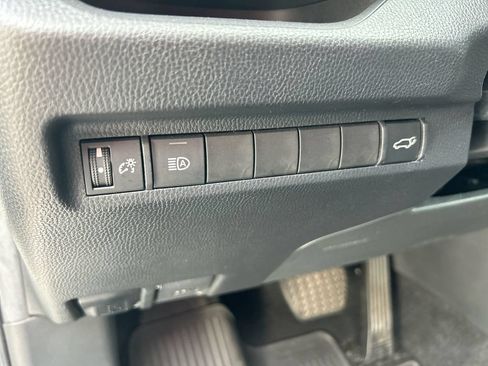 Used 2023 Toyota RAV4 XLE w/ Convenience Package FWD image 14