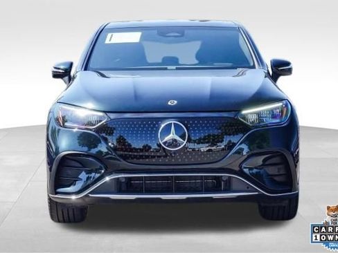 Used 2023 Mercedes-Benz EQE 500 4MATIC SUV image 2