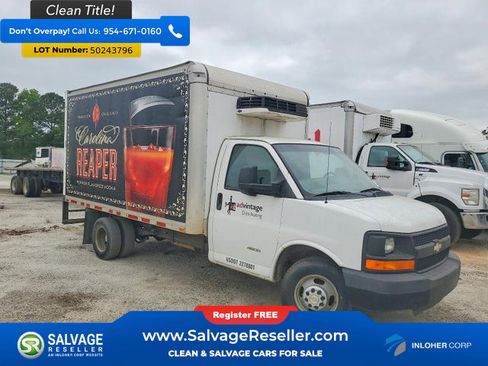 Used 2014 Chevrolet Express 4500 RWD image 1