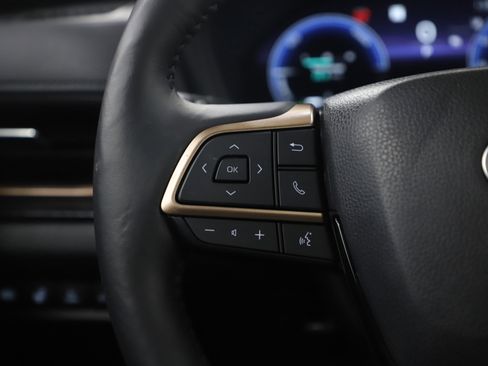 Used 2025 Toyota Grand Highlander AWD Hybrid image 29