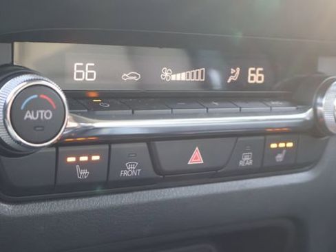 Used 2023 MAZDA CX-30 AWD 2.5 S w/ Preferred Package image 12