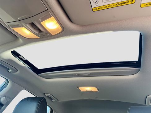 Used 2019 Hyundai Kona Ultimate image 23