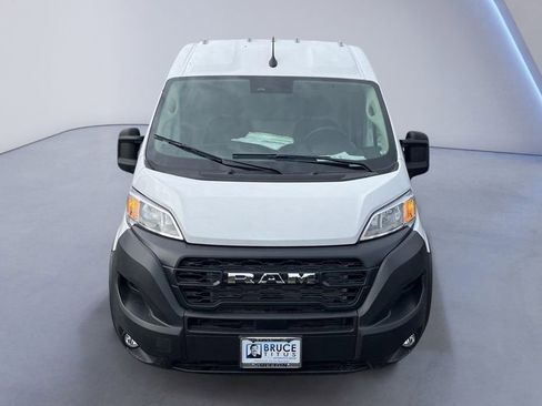 New 2025 RAM ProMaster 2500 w/ Convenience Group FWD image 2