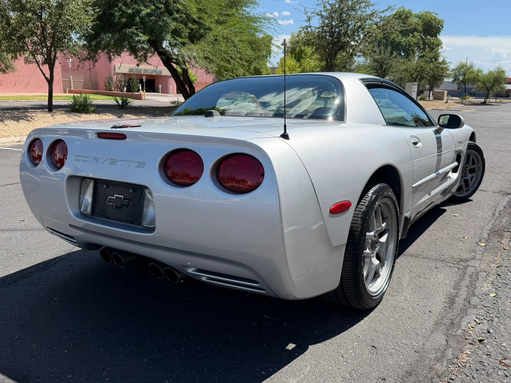 Used 2003 Chevrolet Corvette Z06 w/ Memory Package, 3 Drivers RWD image 2