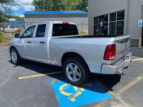 Used 2013 RAM 1500 Express AWD/4WD image 3