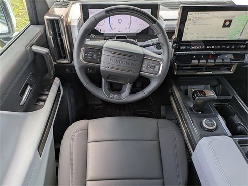 New 2025 GMC Hummer EV 3X image 19