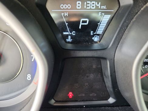 Used 2013 Hyundai Elantra Limited image 23