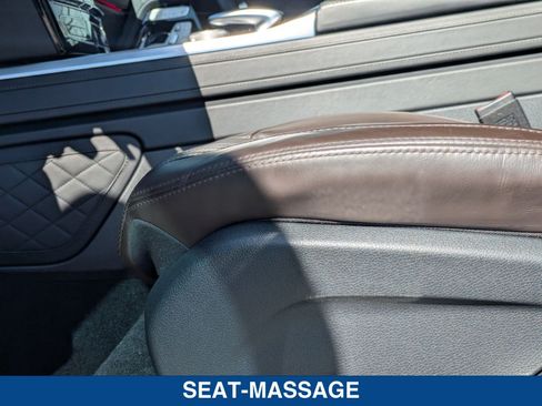 Used 2022 Mercedes-Benz G 550 image 22