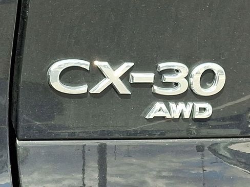 Used 2024 MAZDA CX-30 AWD 2.5 S w/ Preferred Package image 10