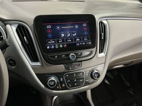 Used 2023 Chevrolet Malibu LT FWD image 22