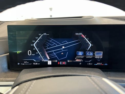 Used 2024 BMW X5 xDrive40i w/ Premium Package image 19