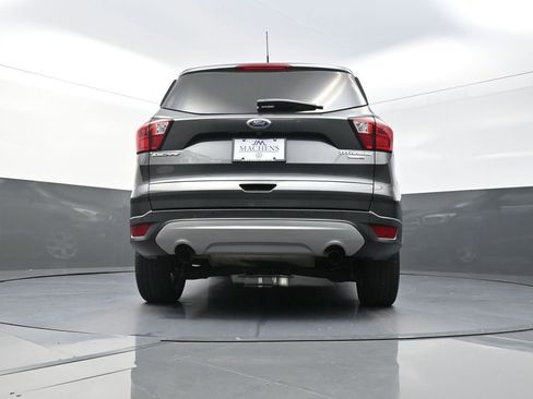 Used 2019 Ford Escape Titanium AWD/4WD image 26