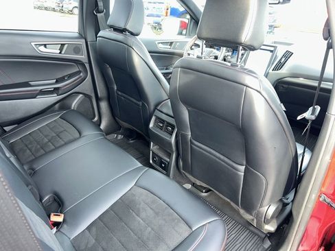 Used 2023 Ford Edge ST-Line w/ Class II Trailer Tow Package image 22