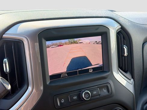 Used 2022 Chevrolet Silverado 1500 Custom Trail Boss image 13