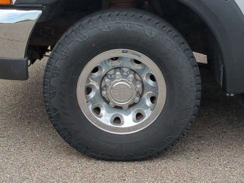 Used 2000 Ford F250 XLT RWD image 14