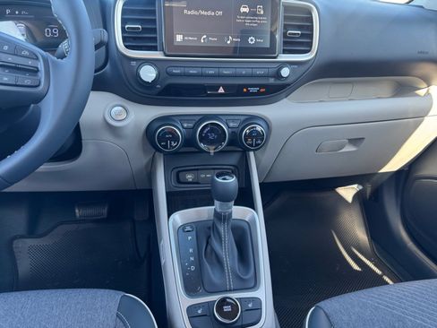 New 2026 Hyundai Venue SEL image 11