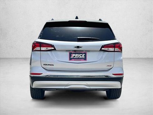 Used 2022 Chevrolet Equinox RS FWD image 4