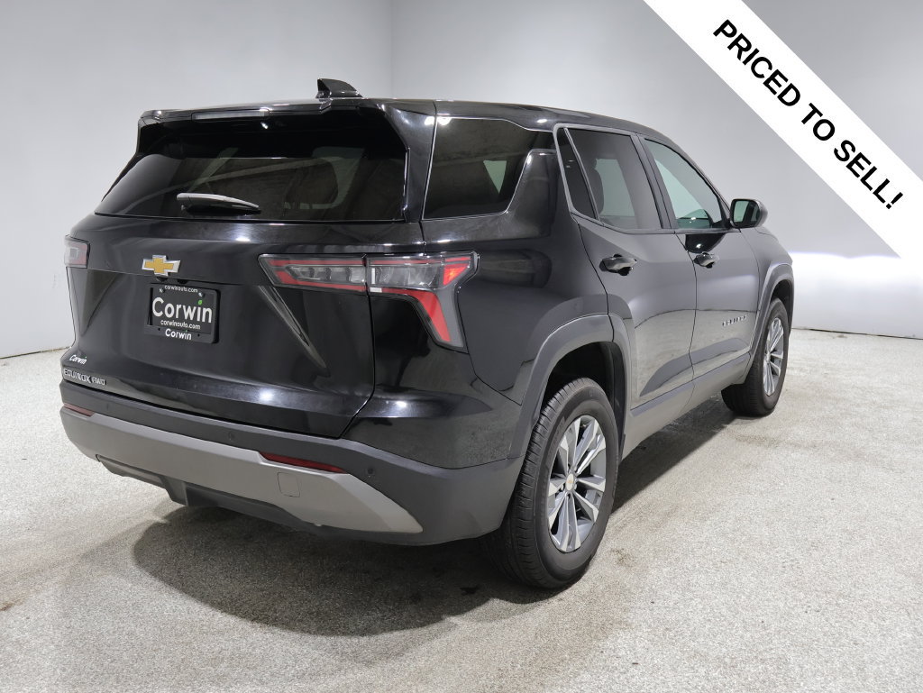Used 2025 Chevrolet Equinox LT AWD/4WD image 2