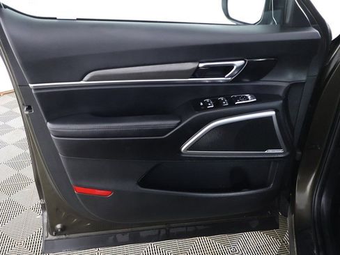 Used 2024 Kia Telluride EX X-Line image 25