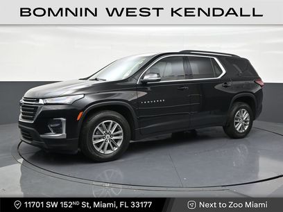 Used 2023 Chevrolet Traverse LT
