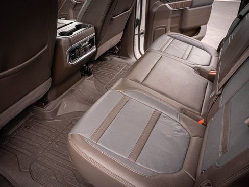 Used 2021 GMC Sierra 1500 Denali w/ Denali Ultimate Package image 32