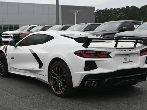 Used 2023 Chevrolet Corvette Stingray Premium Cpe w/ Z51 Performance Package image 11