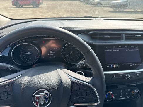 Used 2023 Buick Encore GX Preferred w/ Cold Weather Comfort Package AWD/4WD image 19